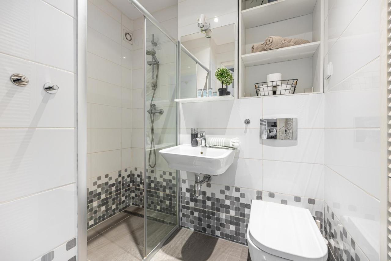 Apartamenty Sliska 10 Warsaw Ngoại thất bức ảnh
